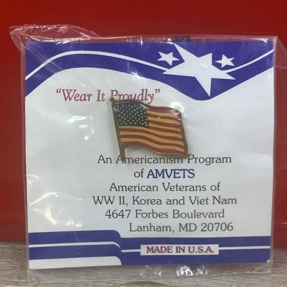 Tiny American Flag USA Lapel Hat Pin Vintage Vtg New Old Stock Wear It Proudly